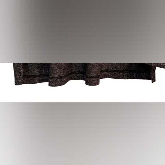 EUC Sleep by Cacique grey/blk marled long sleeve crew neck side slits hi-low - Picture 10 of 11